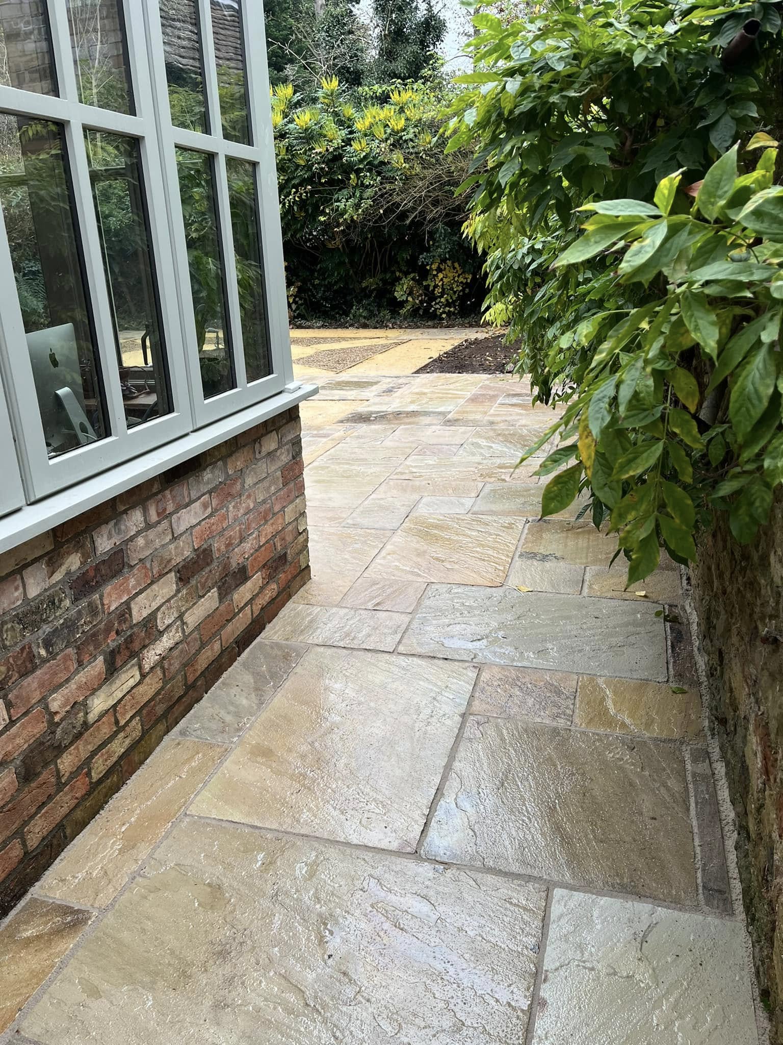 Driveways & Landscaping Experts in Peterborough & Cambridgeshire